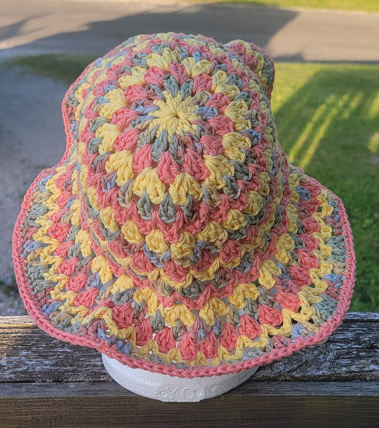 Bucket Hat