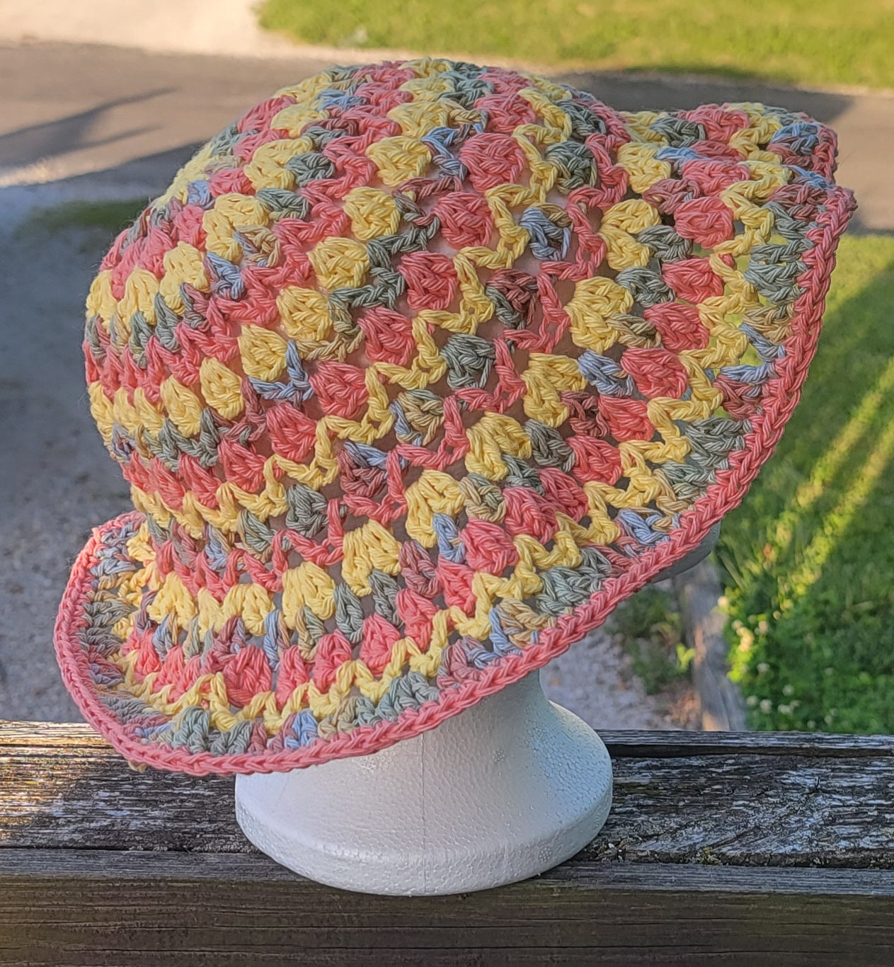 Bucket Hat